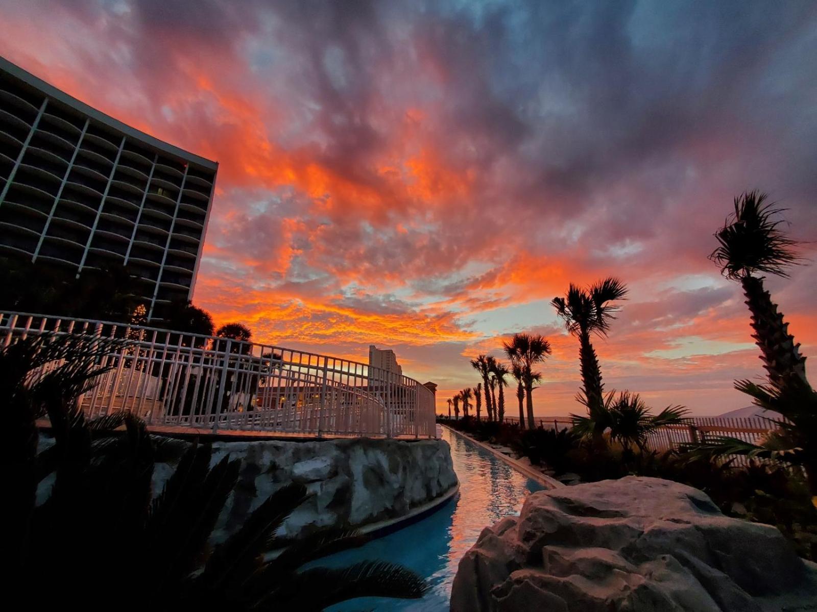 Holiday Inn Resort Panama City Beach, An Ihg Hotel Exterior photo